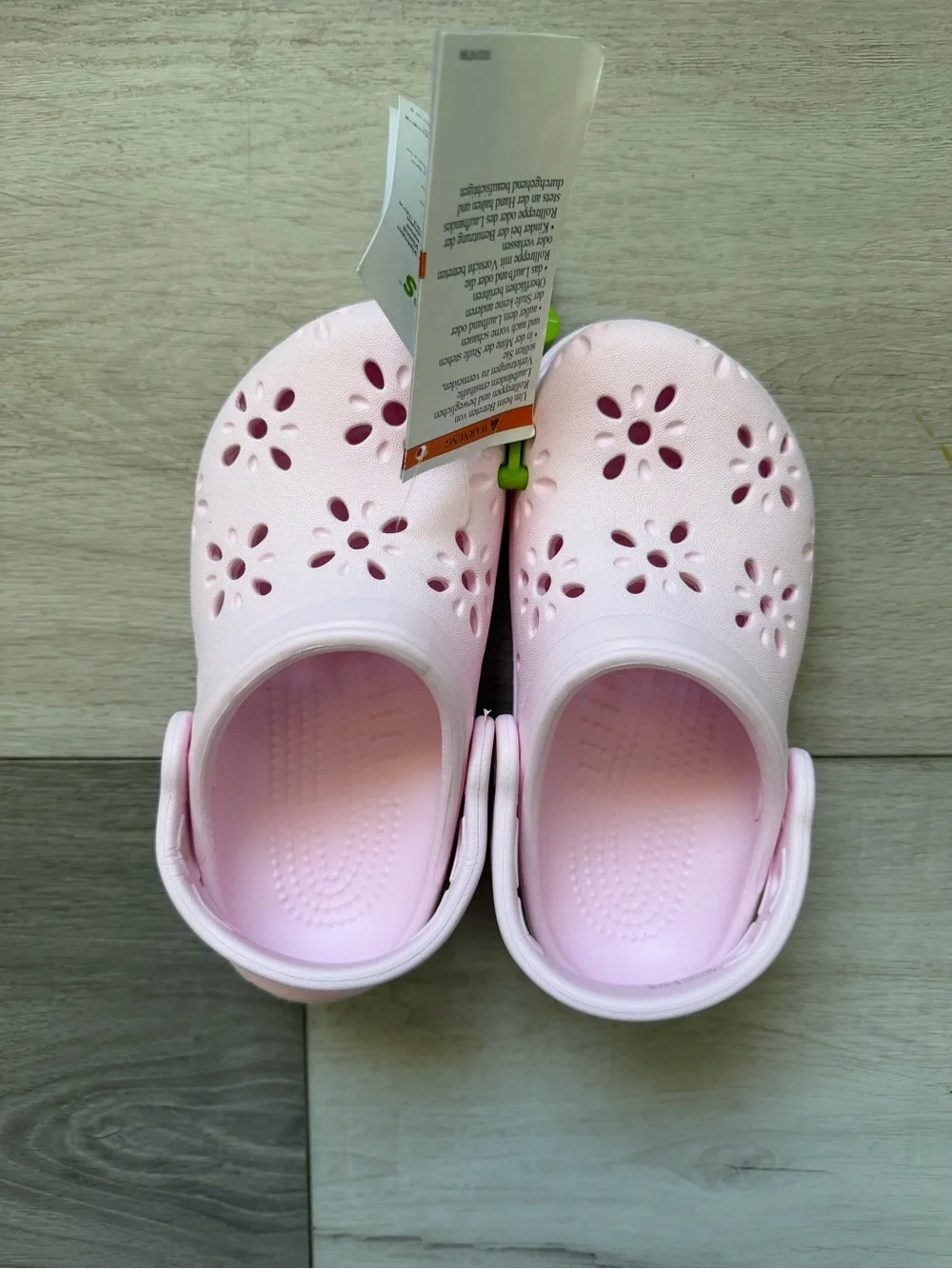 CROCS Kids Light Pink Floral Cutout Clogs